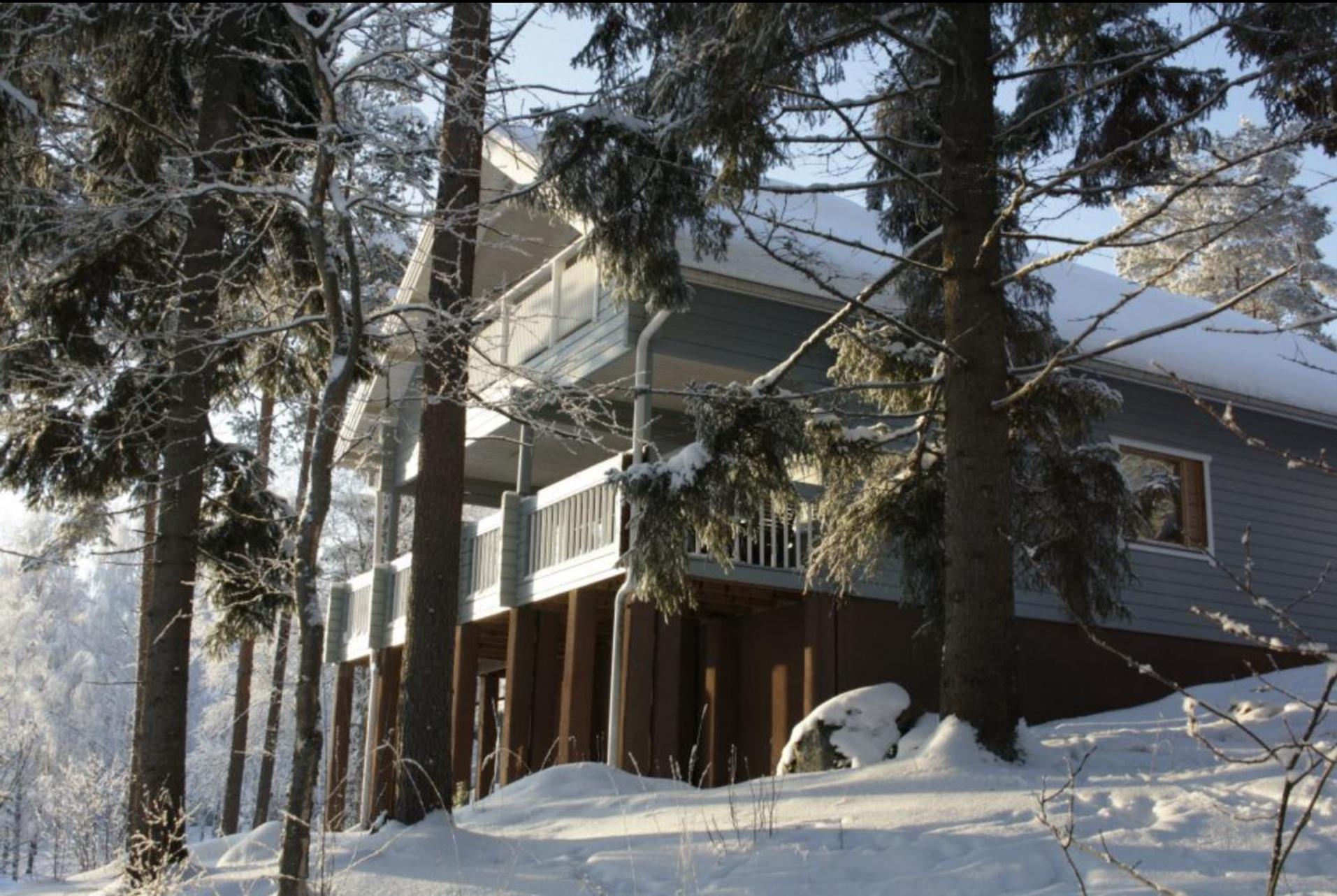 Tahkon Riihiranta - 4 Bedroom With View - Tilava Moekki Rantanaekymin * Tahkovuori